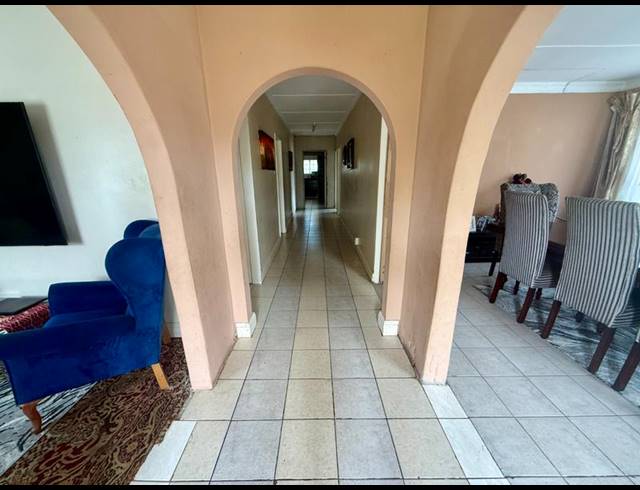 4 BEDROOM HOUSE FOR SALE IN FILLAN PARK